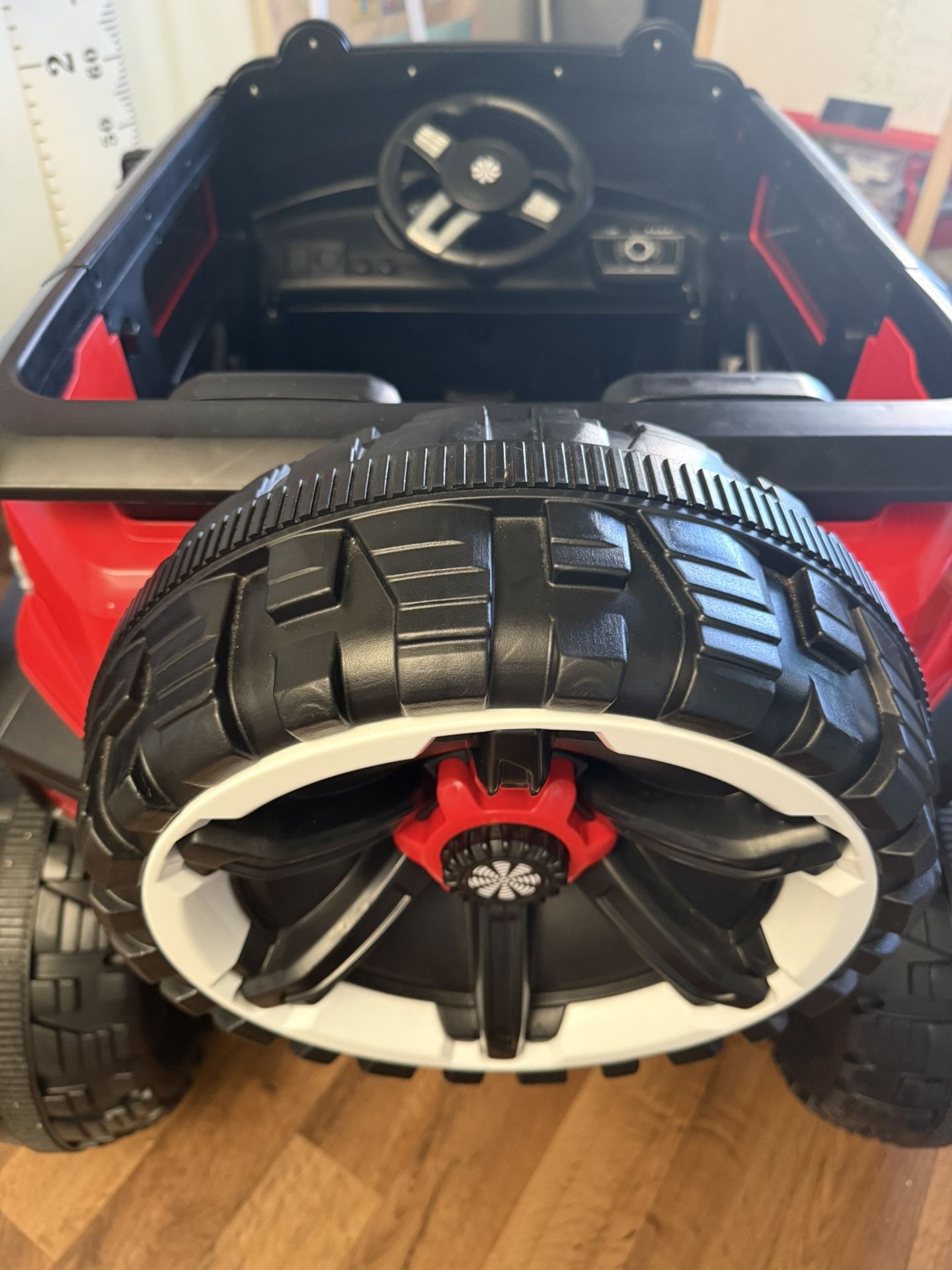 Kids Bluetooth Electric Ride On Jeep