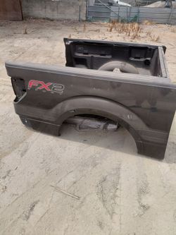 Ford F150 truck bed