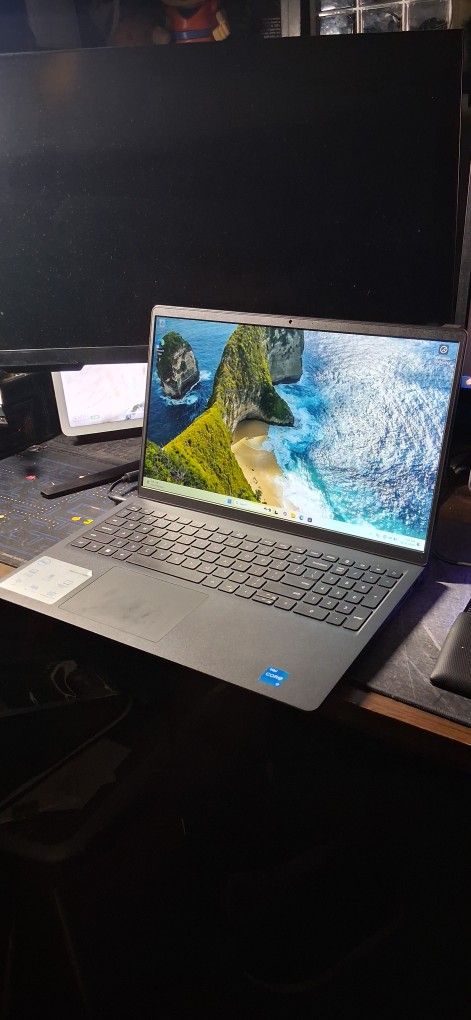 Dell Inspiron 15