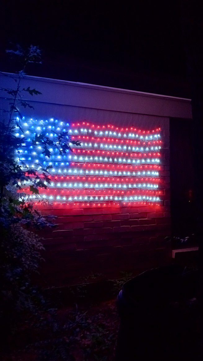 American Flag Lights, 420LED Outdoor Waterproof Red White and Blue Led American Flag Net Light of the United States for 4th of July, Memorial Day, Ect