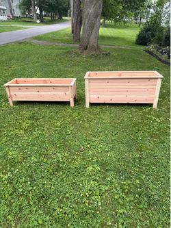 Planter box