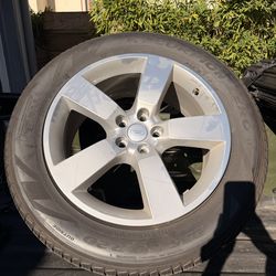 Land Rover Defender 110 - set of 4 - 20” silver OEM rims and tires (for sale)