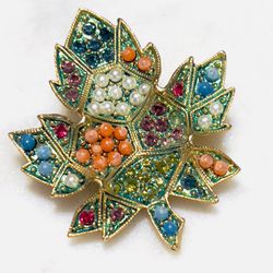Vintage 0884 Gold Tone Patch Work Rhinestone Leaf Brooch