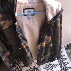 Camo Jacket Forever 21 LARGE