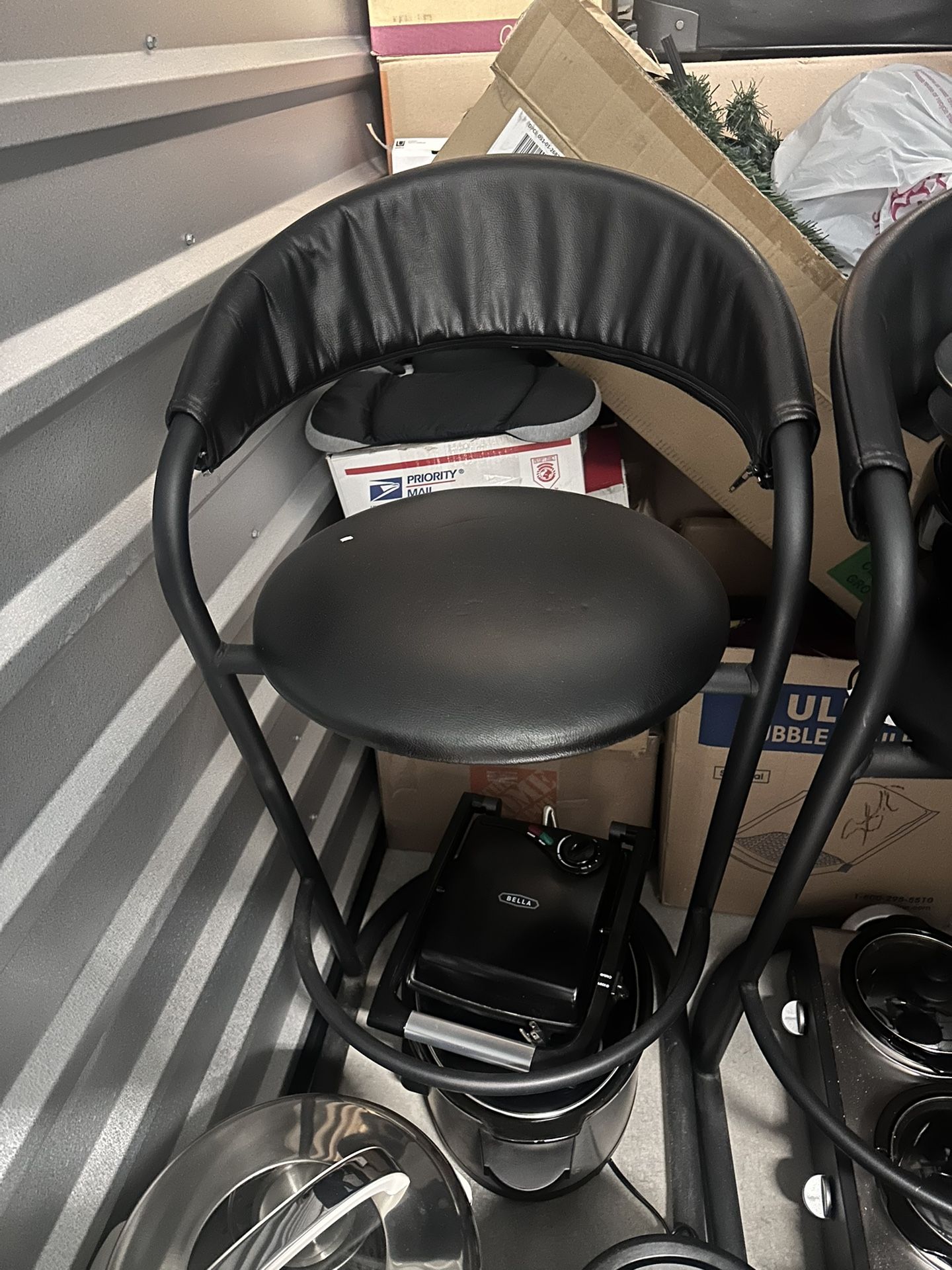 Bar Stool - Set of 3 - Like New