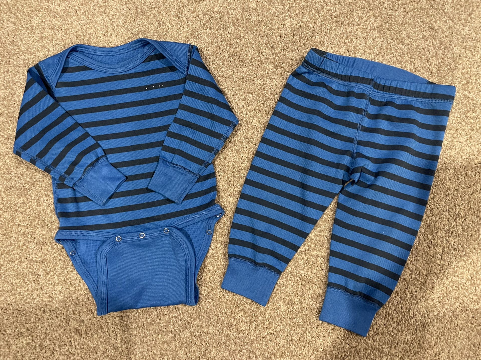 Patagonia Capilene Midweight Base Layer Baby Size 6 Months Set: Pants & Top