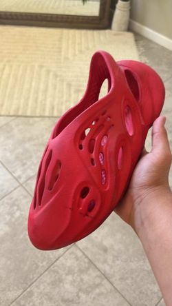Red foam runners