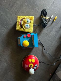 Three little games to plug into the back of the TV they worked great