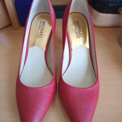 Michael Kors Heels. Leather. Red.