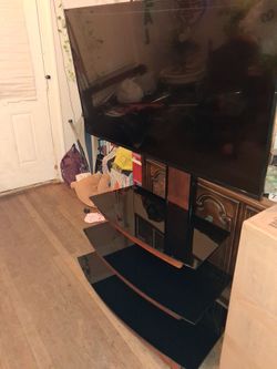 50 inch/remote/tv stand