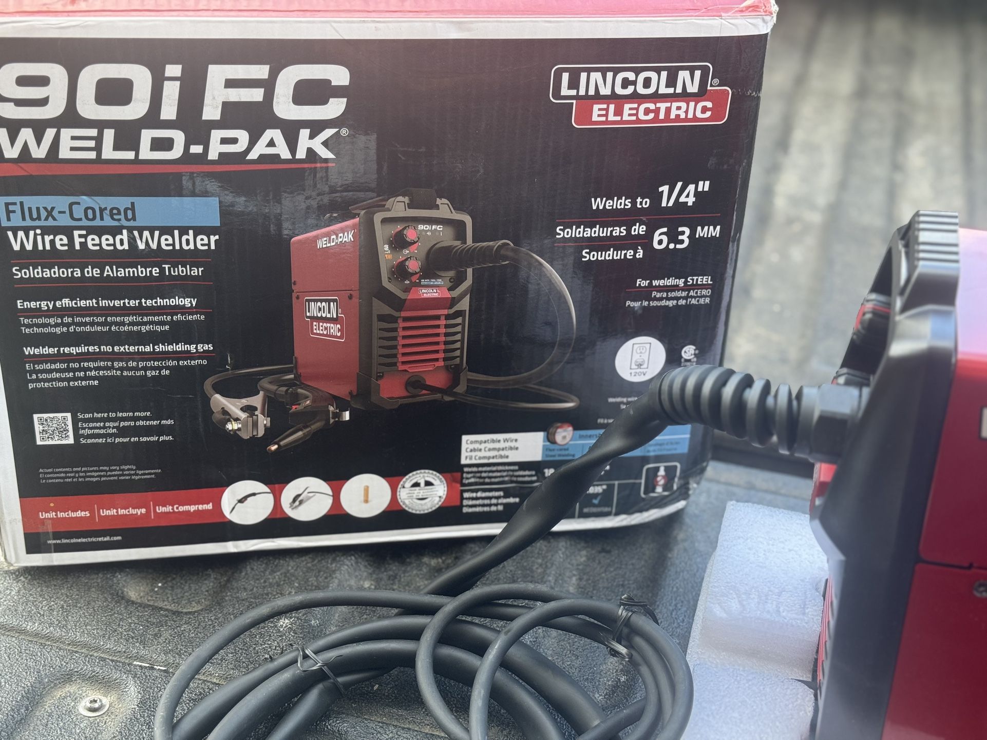 Lincoln Electric WELD-PAK 120 -Volt 120 -Amp Flux-cored Wire Feed Welder