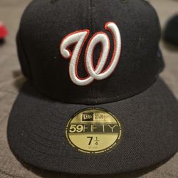 New Era Sports Caps In Excellent Condition 