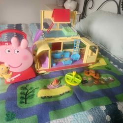 Peppa Pig Camper and accessories 