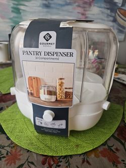 Gourmet Kitchen 6-Compartment Pantry Dispenser