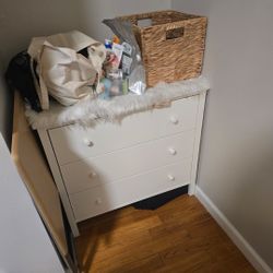 IKEA 3-Drawer Dresser – Clean – Great Storage