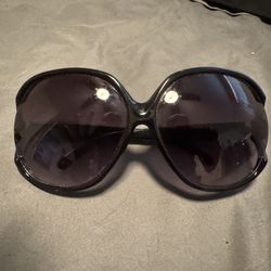 Used sunglasses 