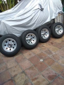 4 wheel and tire Michelin Chevy Toyota 6 lung
