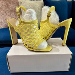 Women’s Heels, US Women’s 8.5, Color Yellow.