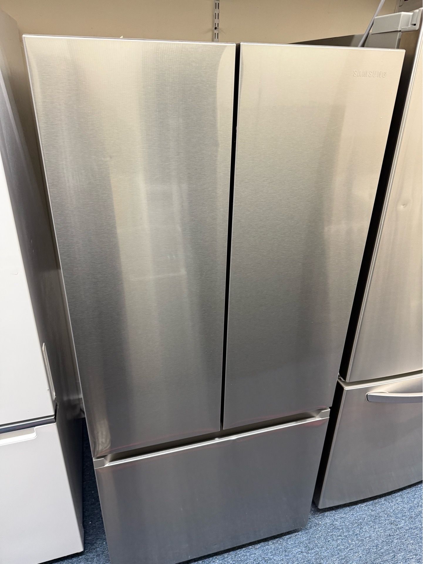 Refrigerator 30 inches Samsung