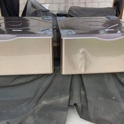Pedestals 