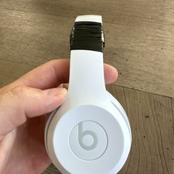 Beats Solo 3