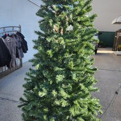 Christmas Tree With Light 7.5"
