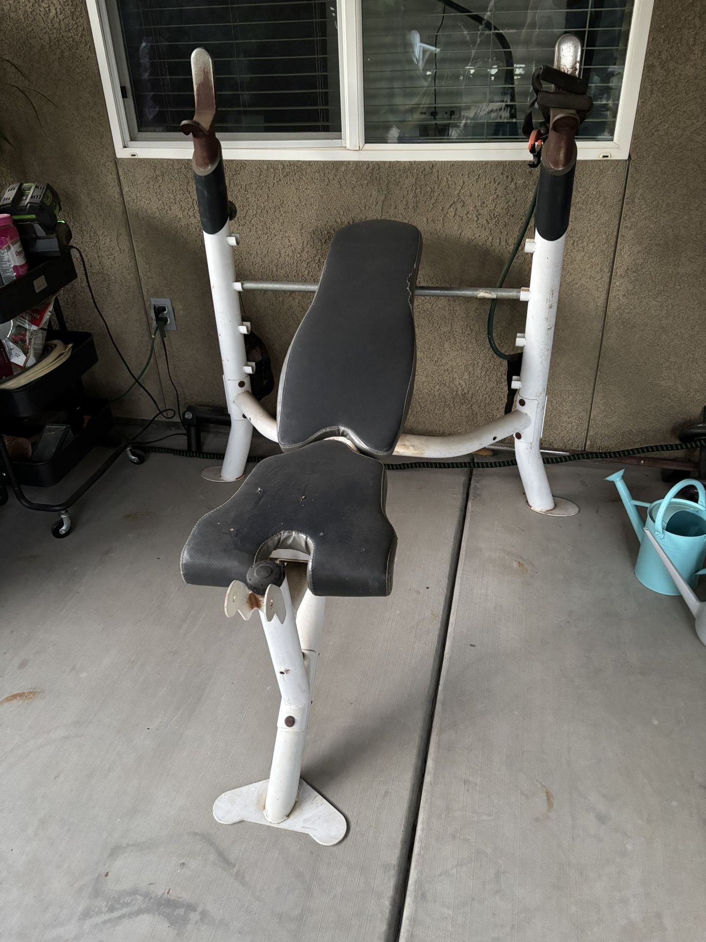 Weight Bench