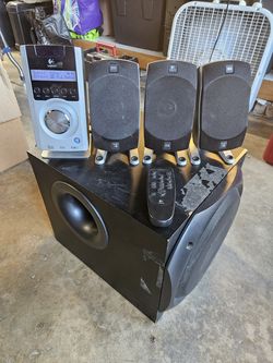 Logitech Z-5500 Digital 5.1 Surround Sound System