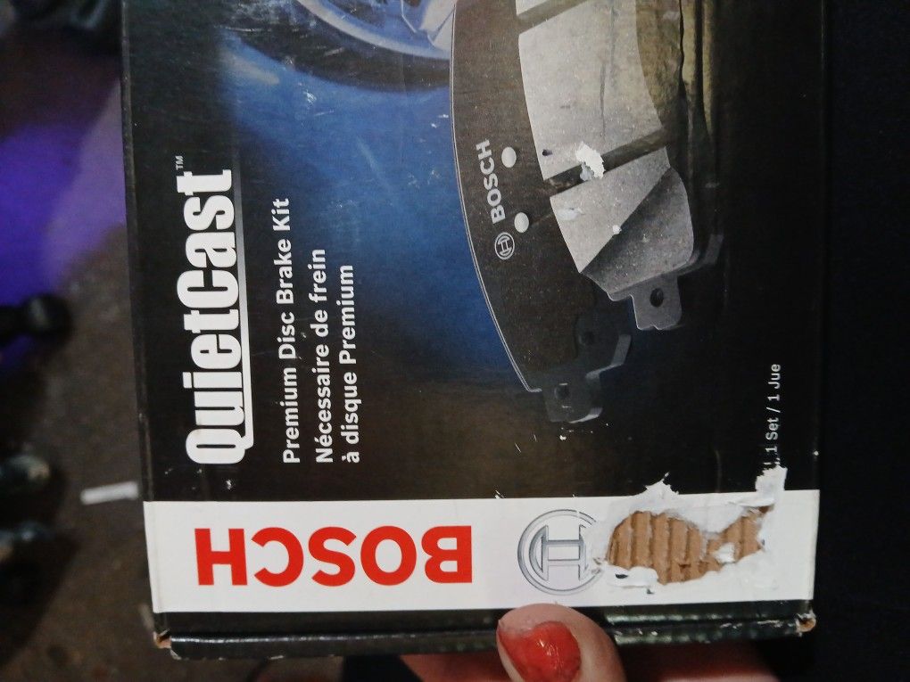 NIB Bosch Quiet Cast Ceramic Brakes For Saab 9-2X; Subaru Baja, Forester, Impreza, Legacy, Outback, WRX