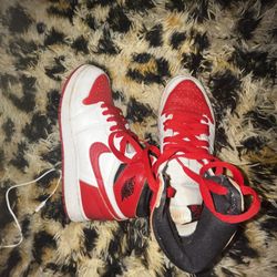 Jordan 1 Size 6.5Y 8W