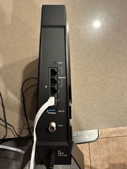 AX2700 WiFi Cable Modem Router