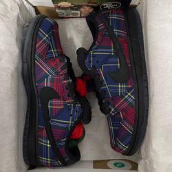 Nike Dunk Low SB Nardwuar Size 10M
