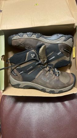 Keen  Boots Size 13 Men