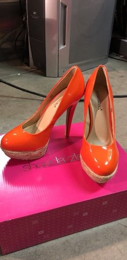 ShoeDazzle Pasha Orange sz 6.5