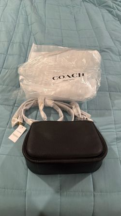 Coach Cary Leather Crossbody