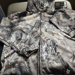 Camouflage Zippered Hoodie 