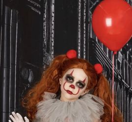 Pennywise Girl Costume