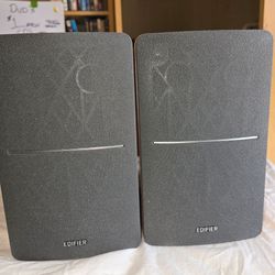 Edifier P12 Passive Bookshelf Speakers (Pair) – Very Good Condition – $70 OBO