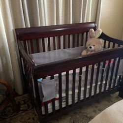 Baby crib 