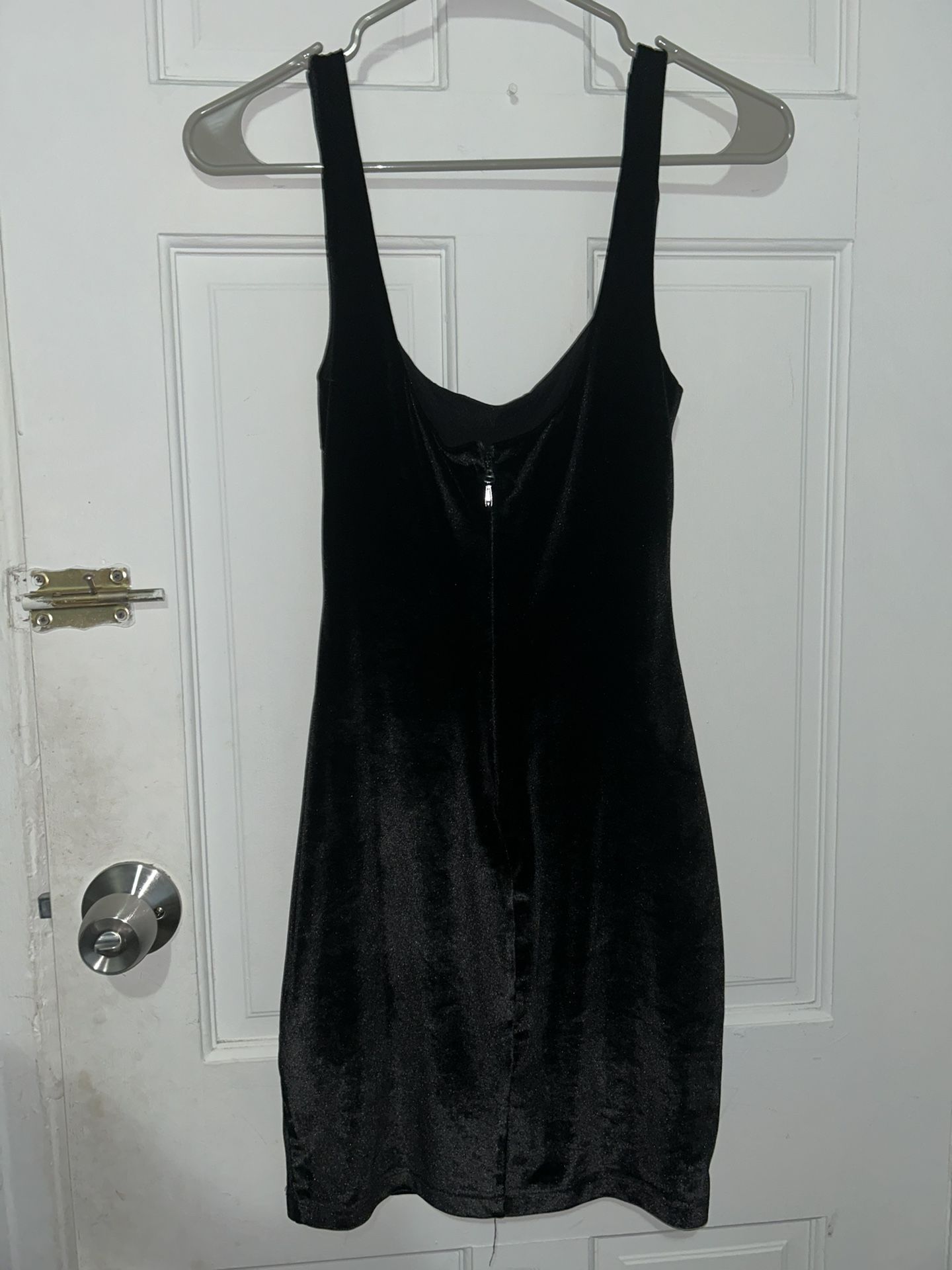 Size Small Dresses For Sale