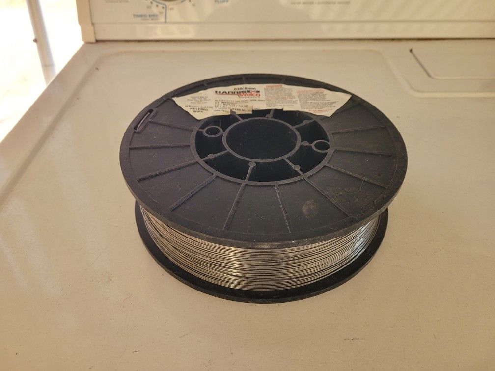 Harris 10 LBS welding Wire.