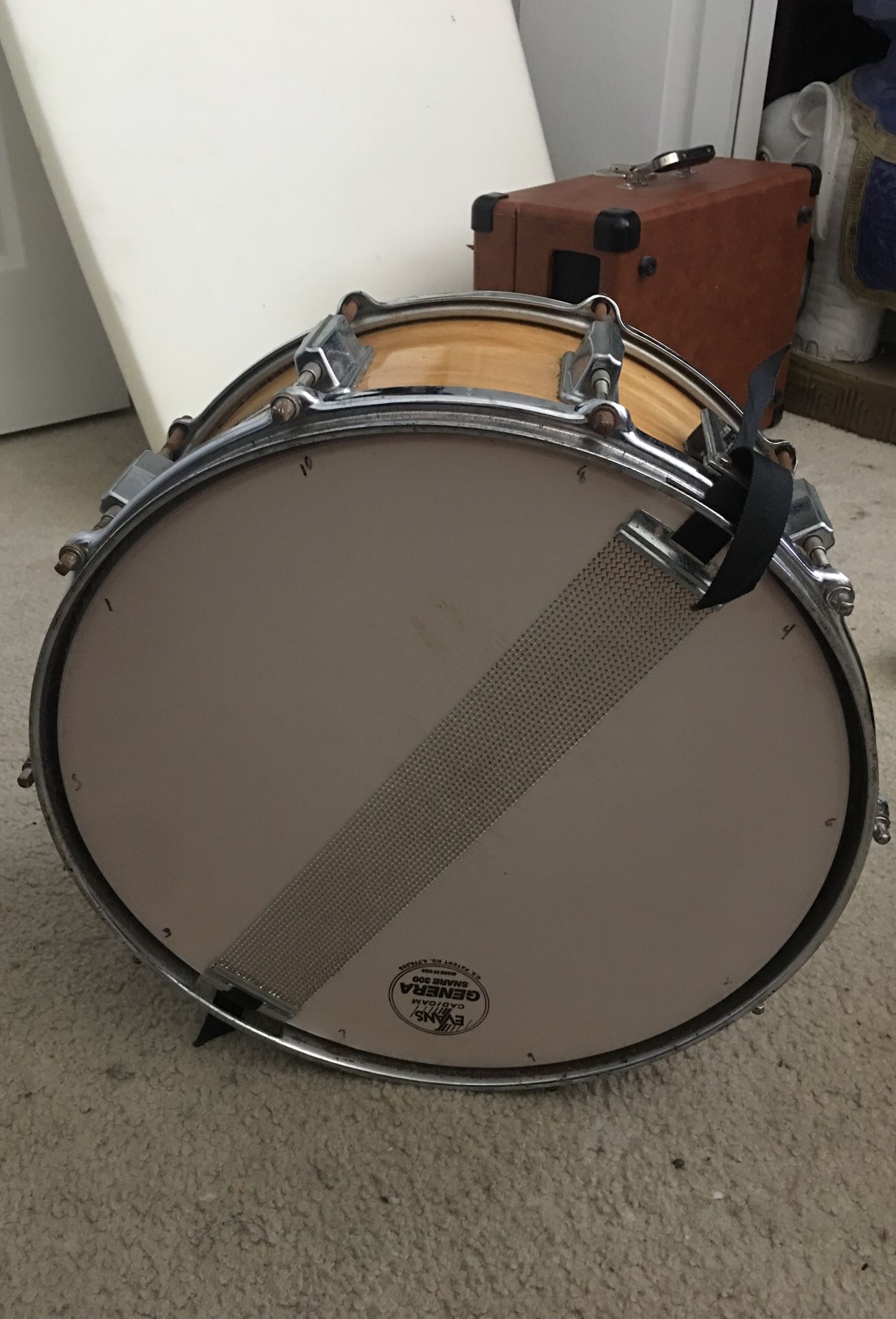 Pearl Maple Snare Drum
