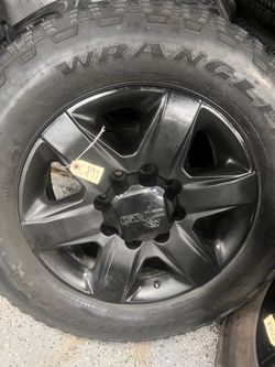 Chevy Silverado LTZ 2500 & 3500 8 Lug 20 Inch OEM Wheels