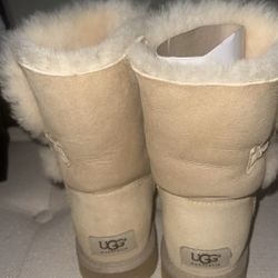 Uggs Size 6