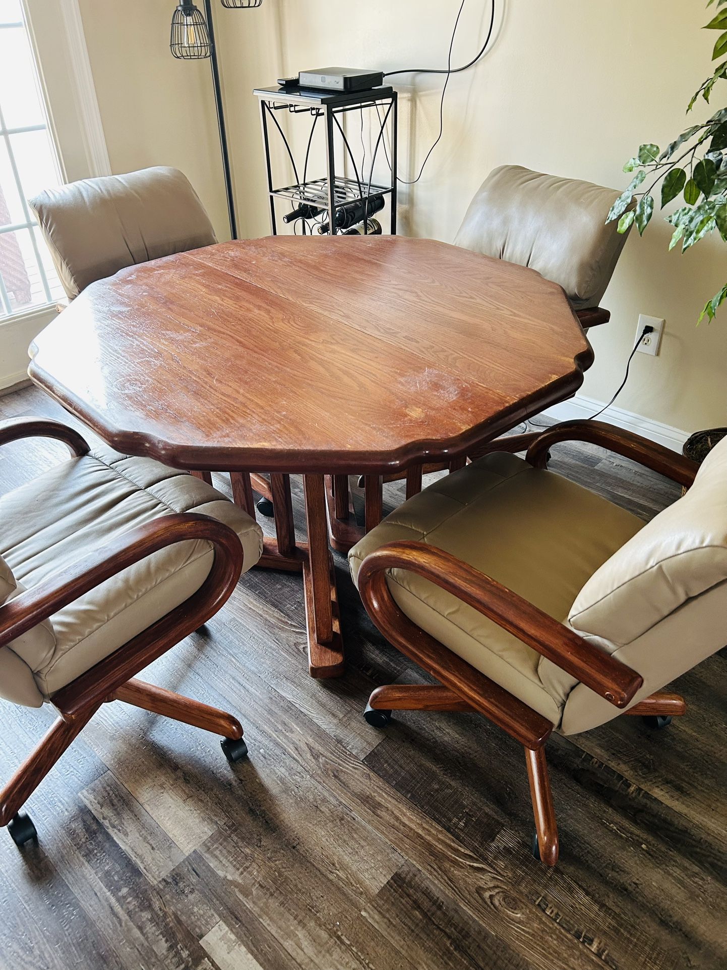 Kitchen Table With Chairs 