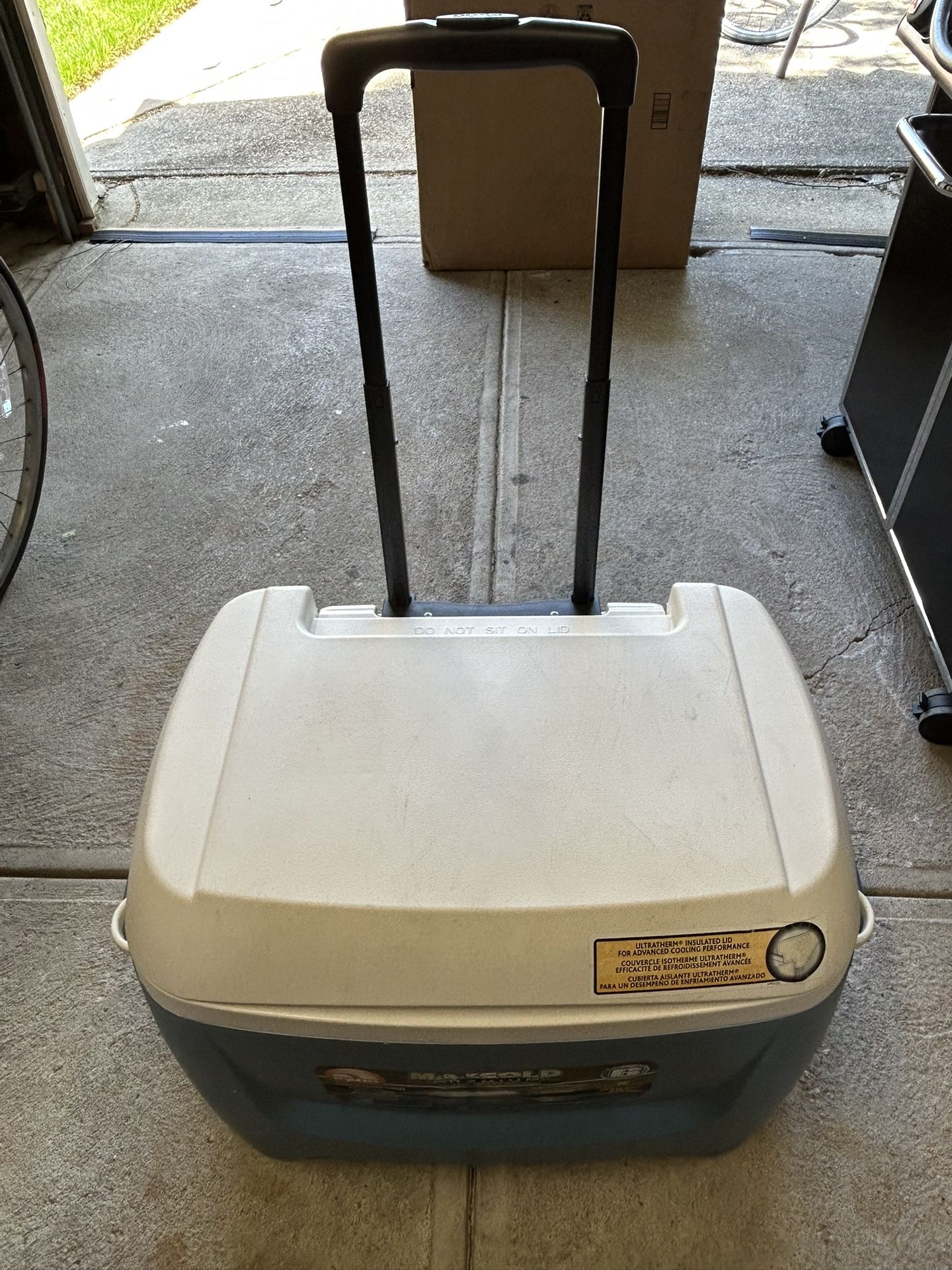 Igloo Premium Cooler