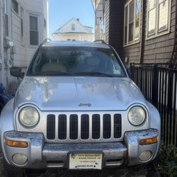 2002 Jeep Liberty 4x4 – As-Is / Parts or Repair – $1,500 OBO