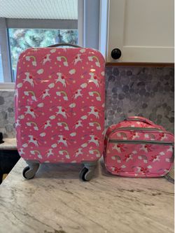 Girls luggage and lunch bag