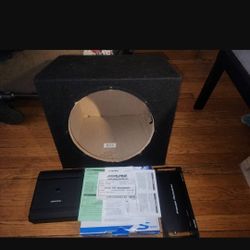 
2 Amplifiers + 1 12" Sub Enclosure - $225 (Minneapolis)