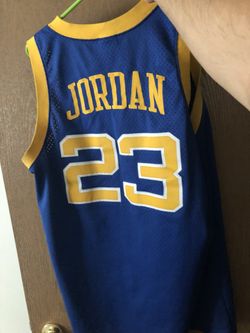 Medium Jordan jersey